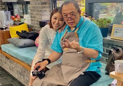 Lâm Tâm Như hội ngộ 'Vua Càn Long' sau hơn 20 năm