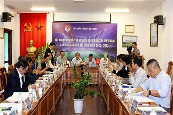 VFF đồng ý cấp phép ngoại lệ cho 4 CLB tham dự V.League 2020