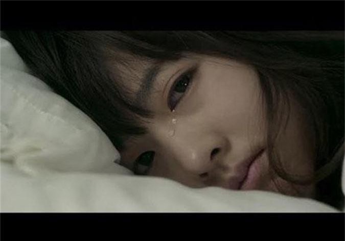 Xấu hổ vì tôi học đại học, mẹ vẫn muốn sinh em bé