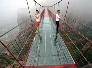 CLIP: Khám phá 10 cây cầu đáng sợ nhất thế giới