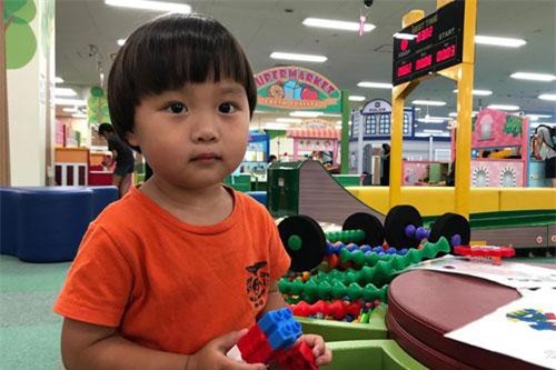 Clip: Điểm danh những 'gương mặt vàng' trong làng meme Việt