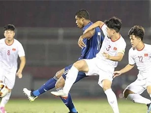 HLV U19 Việt Nam: 'Đừng chỉ nhìn 15 phút cuối để đánh giá chúng tôi'