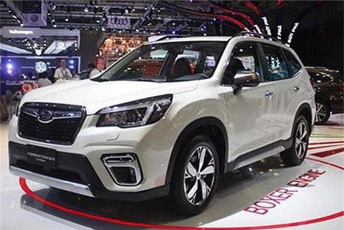 Subaru Forester giảm giá mạnh, 'đe nẹt' Hyundai Santa Fe 2019, Honda CR-V