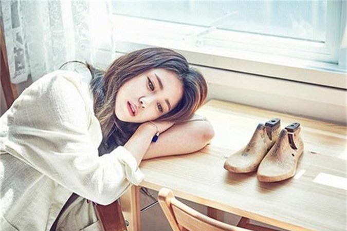 Bật khóc tức tưởi trước giờ rước dâu vì lỡ đồng ý lấy chồng già để trả nợ ân tình cho bố mẹ, về đến nhà chồng tôi mới xấu hổ khôn cùng