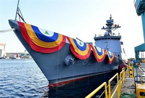 Hàn Quốc hạ thủy khinh hạm cực mạnh, sẽ đẩy nhanh tiến độ loại biên lớp Ulsan?