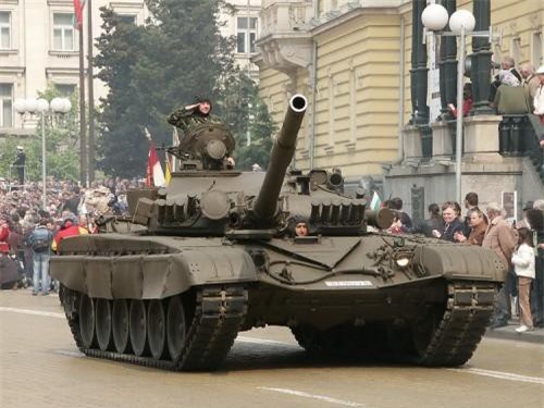 Bulgaria nâng cấp hàng loạt xe tăng T-72M1