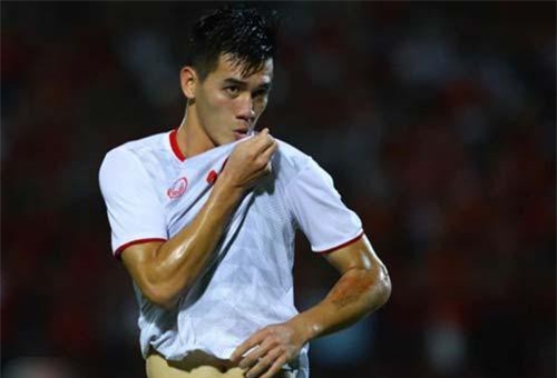 HLV Đặng Phương Nam: 'Tiến Linh là trung phong tốt nhất Việt Nam hiện tại'