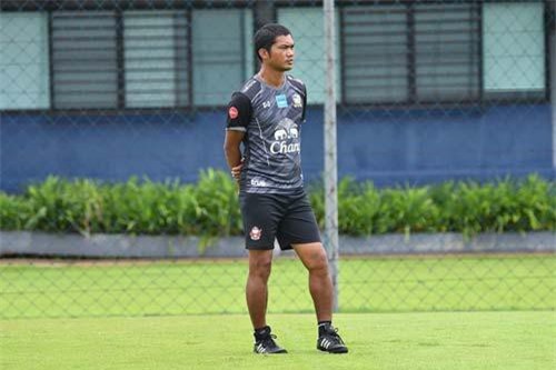 HLV Nishino cử 'do thám' theo dõi Việt Nam vs UAE