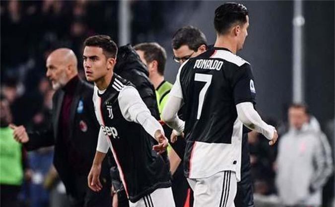 Juventus dậy sóng: Toàn đội 'đòi' Ronaldo xin lỗi vì tự ý bỏ về