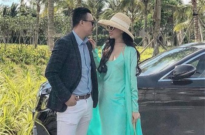 Nhìn lại 3 năm yêu của Băng Di và bạn trai đại gia