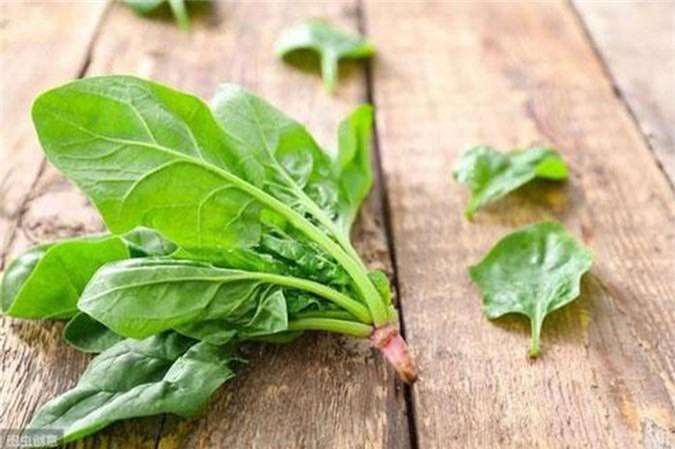 5 loại rau chứa lượng calo thấp kinh ngạc, giúp nàng béo ú nu giảm mỡ, giảm cân 'ầm ầm'