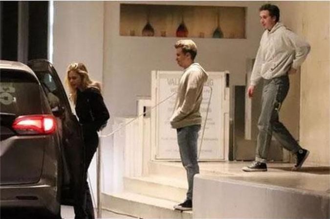 Cậu cả nhà Beck lại có bạn gái mới