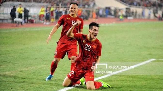 'Mưa cú sốc' ở vòng loại World Cup 2022