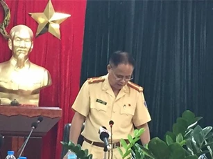 CSGT Hà Nội xử lý nghiêm xe ba bánh giả danh thương binh