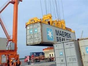 9 tháng đầu năm cả nước xuất siêu hơn 300 triệu USD