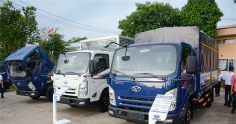 BẢN TIN TÀI CHÍNH-KINH DOANH: Hà Nội siết mạnh giá bán lẻ điện tại khu vực nhà trọ cho thuê, chưa phạt xe tải trễ hẹn cấp phù hiệu