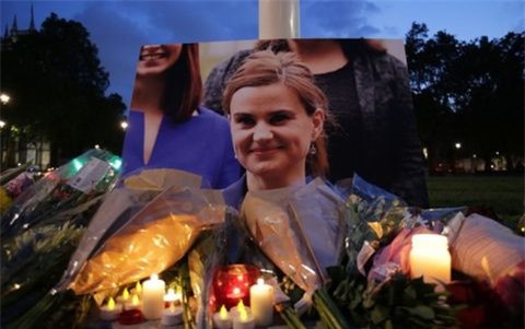 Bắt được kẻ tình nghi sát hại nữ Nghị sỹ Jo Cox