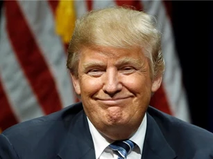 Bị ông Obama "coi thường", tỷ phú Trump "phản pháo"