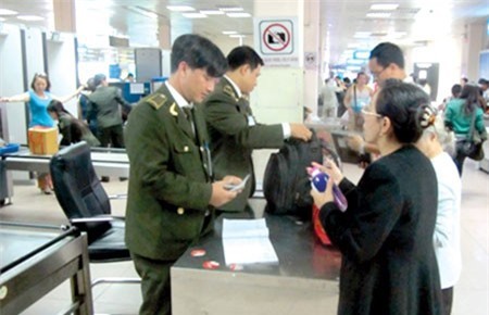 Cấm bay vĩnh viễn hành khách gây bạo loạn