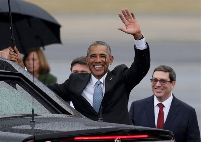 Chuyến thăm Việt Nam của Tổng thống Obama bất ngờ bị lùi lại