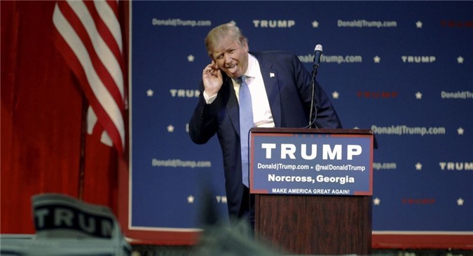 Cố vấn của Tổng thống Trump liên lạc với tình báo Nga trước bầu cử