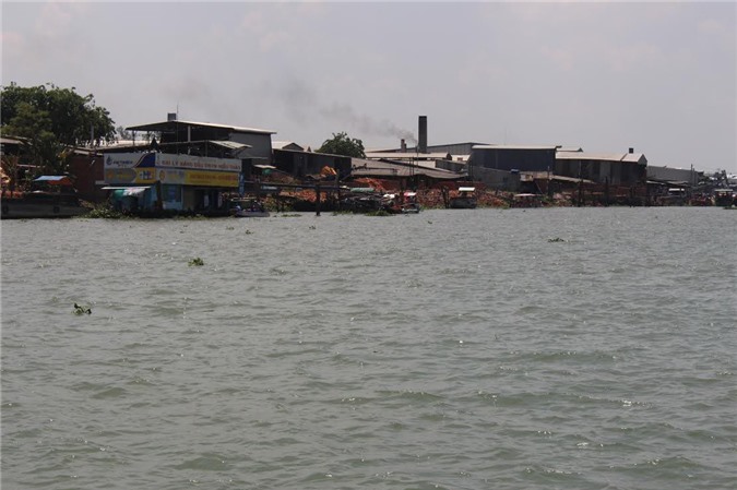 Đã tìm thấy thi thể mẹ ôm con bại não gieo mình xuống sông Hậu