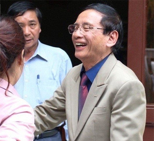 Đại gia Lê Ân thắng kiện con trai, lấy lại được nhà