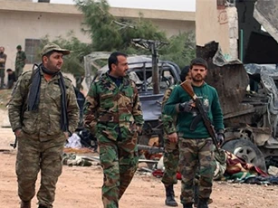 Đánh sập tuyến phòng thủ IS ở Raqqa, quân đội Syria trên đà giành lại al-Tabaqa