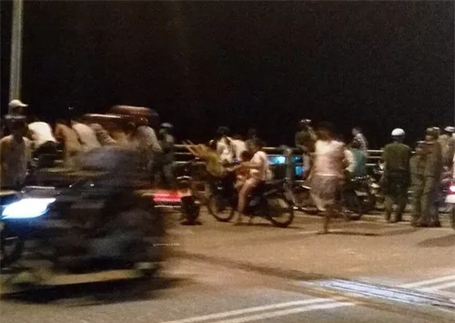 Đi câu cá, tá hỏa phát hiện thi thể thanh niên trôi sông