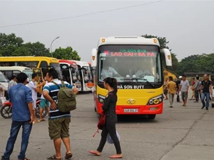 Di dời bến xe Lào Cai: Cả doanh nghiệp, người dân cùng khóc