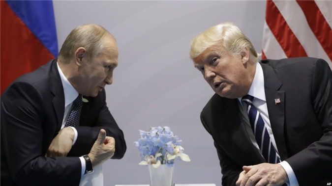 Điện Kremlin bênh vực Trump sau cuộc gặp với Putin bên lề G20