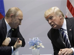Điện Kremlin bênh vực Trump sau cuộc gặp với Putin bên lề G20