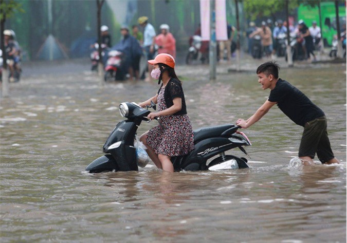 Dự báo thời tiết 10/8: Miền Bắc mưa to, Hà Nội nguy cơ ngập