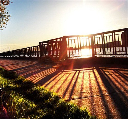 Dự báo thời tiết 26/3: Miền Bắc không mưa, sáng và đêm rét