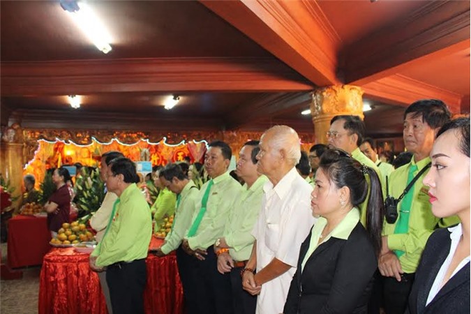 Du lịch Suối Tiên: “Ngũ Hành Thánh Mẫu Nương Nương” cầu cho quốc thái dân an