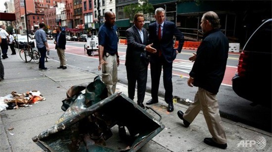 FBI bắt 5 kẻ tình nghi liên quan vụ đánh bom ở New York