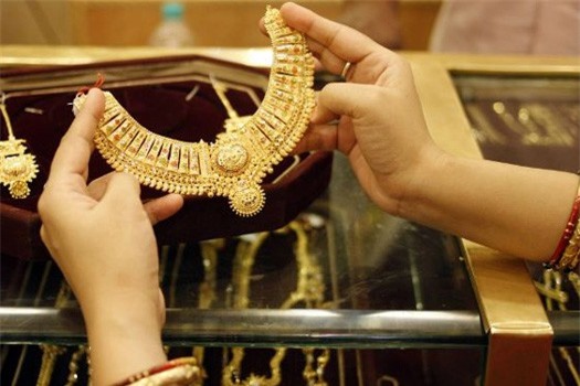 Giá vàng hôm nay 30/4: Bật tăng lên 150.000 đồng/lượng