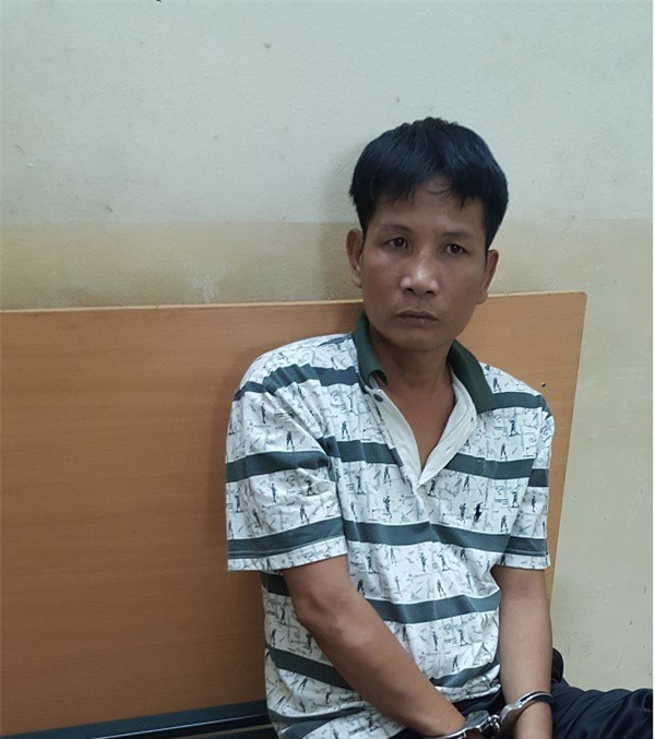 Hà Nội: CSGT bắt nóng đối tượng trộm cắp tài sản giữa đường phố