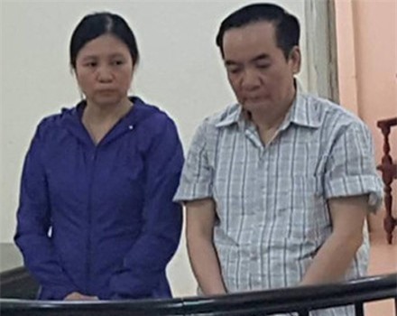 Hà Nội: Vợ chồng cựu Phó Vụ trưởng lừa đảo gần 52 tỷ