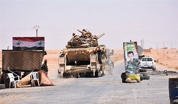 Khủng bố cố thủ ở Qalamoun, quân đội Syria "mạnh tay" diệt sạch