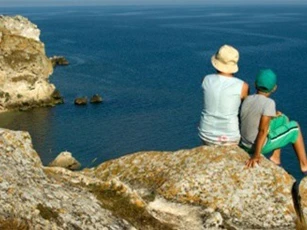 Kiev hô hào người Ukraine không đến Nga, Crimea đáp trả gay gắt