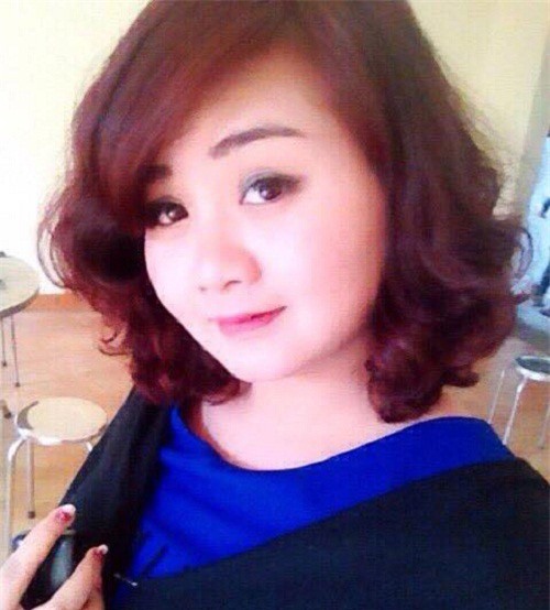 "Má mì" 9X xinh như hotgirl cầm đầu đường dây gái gọi