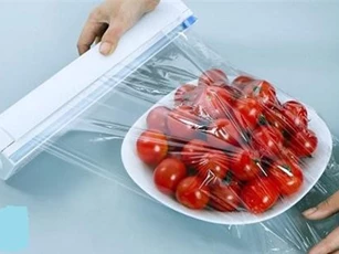 Màng bọc thực phẩm: Tiềm ẩn những nguy hại không phải ai cũng biết
