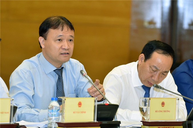 Bộ Công Thương: "Chưa xem xét có tăng giá điện hay không"