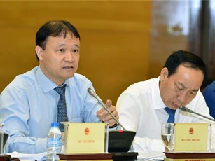 Bộ Công Thương: "Chưa xem xét có tăng giá điện hay không"