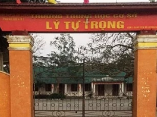 Tạm giữ nam sinh lớp 9 khiến bạn tử vong tại trường