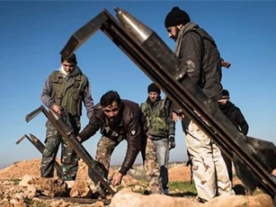 Nga: IS hoảng loạn đỡ đòn tấn công của quân đội Syria ở Deir Ezzur