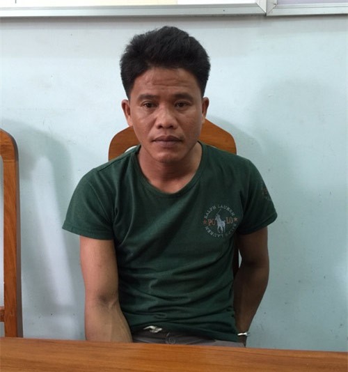 Nữ sinh bị chém chết với gần chục nhát dao: Rùng mình lời khai nghi can