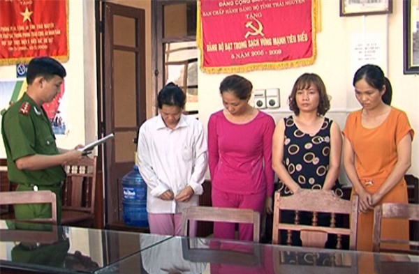 Phần mềm đánh bạc khuấy đảo giới đỏ đen