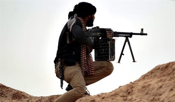 Phiến quân IS "lợi đủ đường" khi chính phủ Assad sụp đổ ở Syria